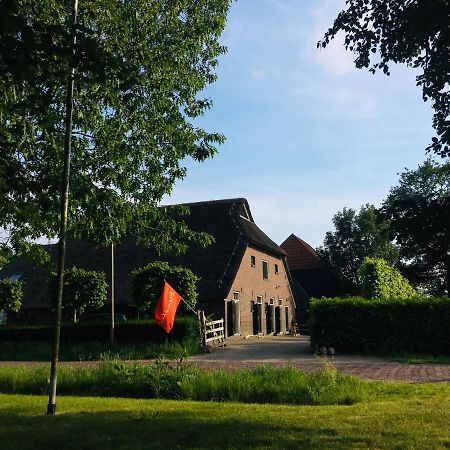 Onder De Appelboom Bed & Breakfast Garminge Exterior foto